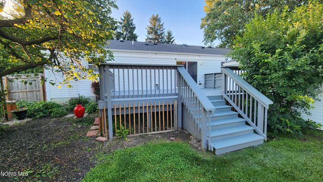 10521 Eckel Junction Road, Perrysburg, OH 43551