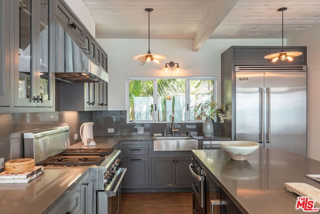 25006 Malibu Road, Malibu, CA 90265