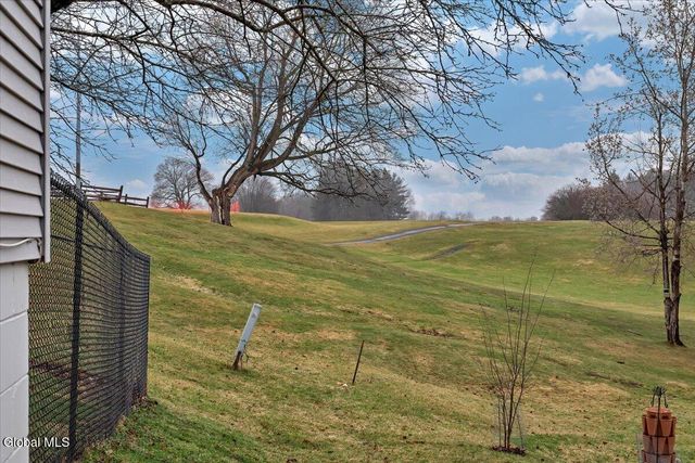 51 Par Circle, Albany, NY 12208