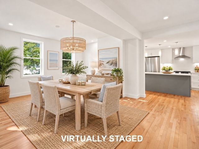 8 Wilmington Road, Burlington, MA 01803