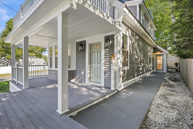 8 Wilmington Road, Burlington, MA 01803