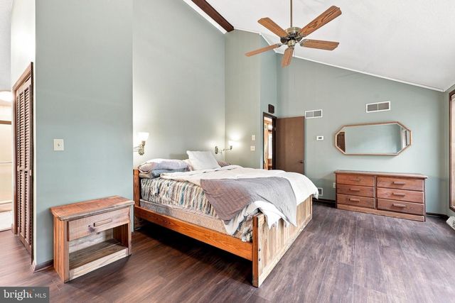 22 LISKEY LN, Hedgesville, WV 25427