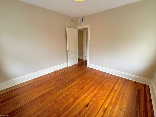 1217 Colonial Ave Apt B3, Norfolk, VA 23517