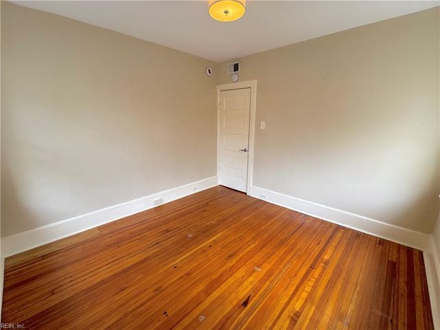 1217 Colonial Ave Apt B3, Norfolk, VA 23517
