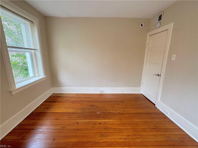1217 Colonial Ave Apt B3, Norfolk, VA 23517