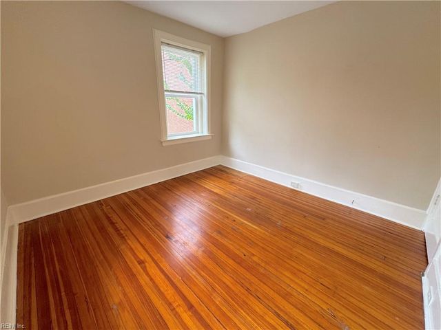 1217 Colonial Ave Apt B3, Norfolk, VA 23517