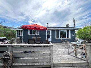 80 Pond Road, Westhampton Beach, NY 11978