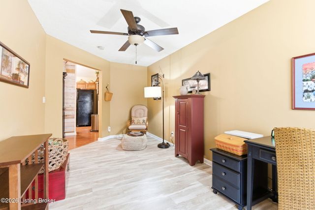 9106 Hawthorne Pointe Dr 202, Louisville, KY 40272