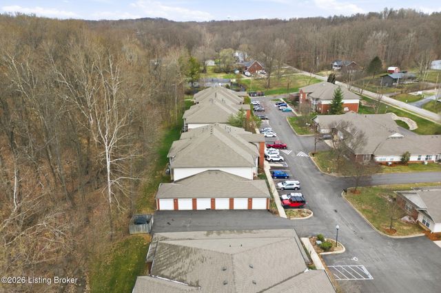 9106 Hawthorne Pointe Dr 202, Louisville, KY 40272