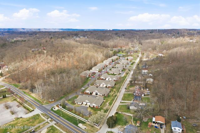 9106 Hawthorne Pointe Dr 202, Louisville, KY 40272