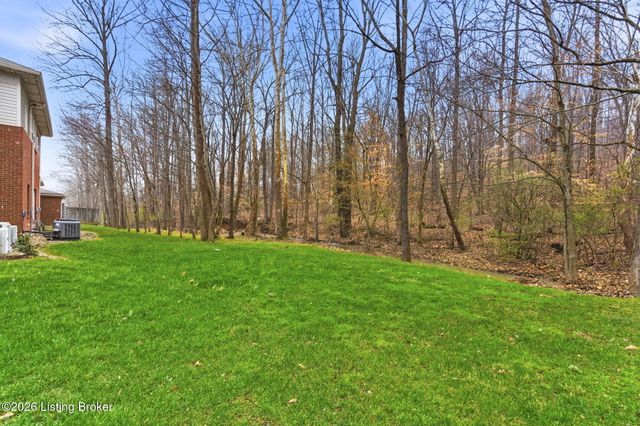 9106 Hawthorne Pointe Dr 202, Louisville, KY 40272
