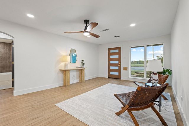 1609 W Woodard Street, Denison, TX 75020