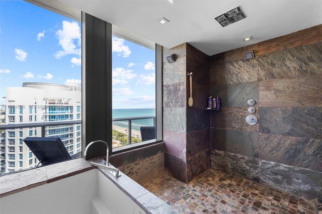 5875 Collins Ave PH-7, Miami Beach, FL 33140