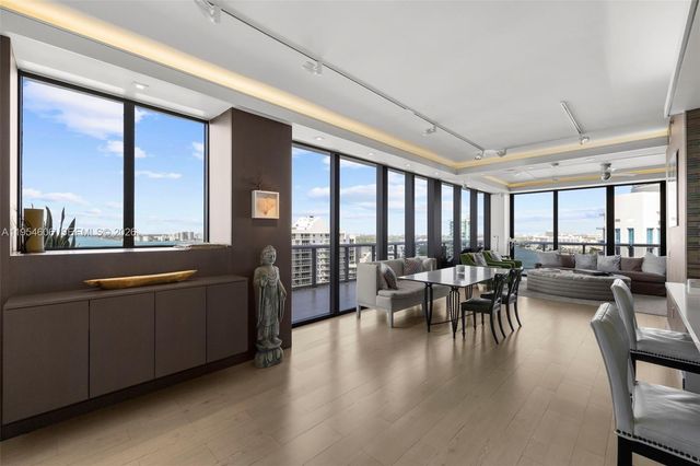 5875 Collins Ave PH-7, Miami Beach, FL 33140