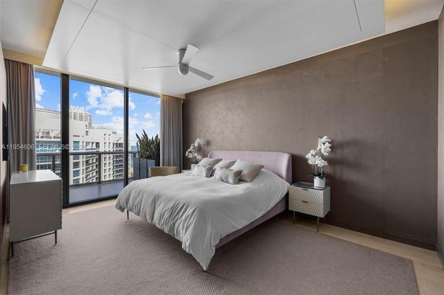 5875 Collins Ave PH-7, Miami Beach, FL 33140