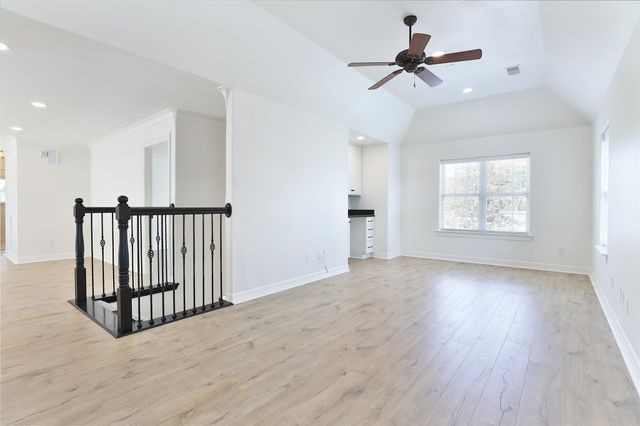 979 W 43rd Street, Houston, TX 77018