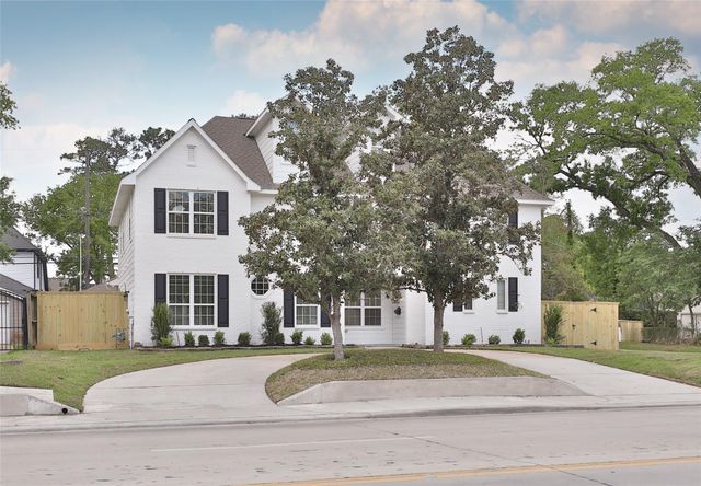 979 W 43rd Street, Houston, TX 77018