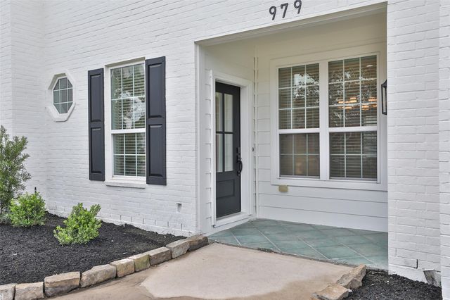 979 W 43rd Street, Houston, TX 77018