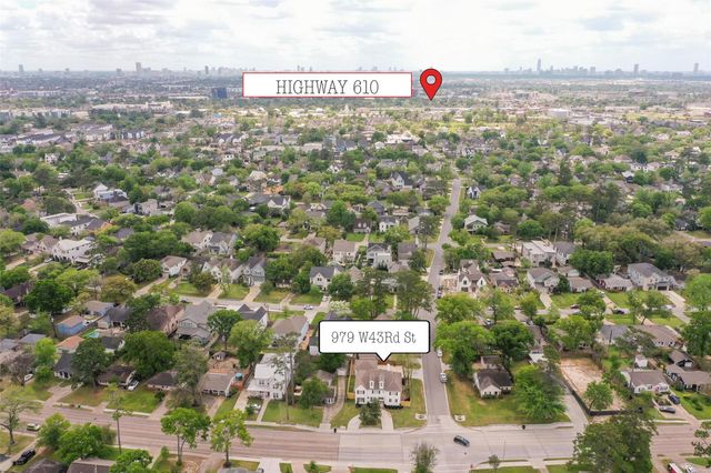 979 W 43rd Street, Houston, TX 77018