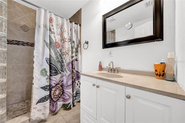 12402 84TH WAY, Largo, FL 33773