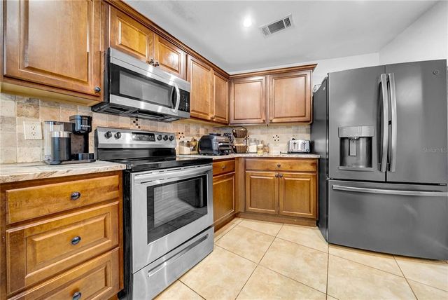 12402 84TH WAY, Largo, FL 33773