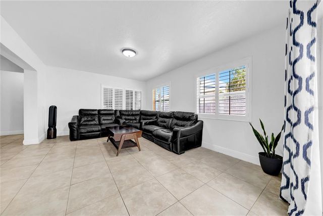 12402 84TH WAY, Largo, FL 33773