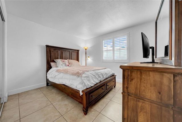 12402 84TH WAY, Largo, FL 33773