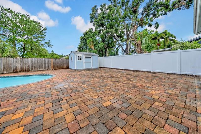 12402 84TH WAY, Largo, FL 33773