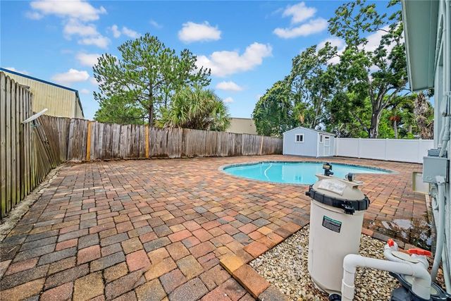 12402 84TH WAY, Largo, FL 33773