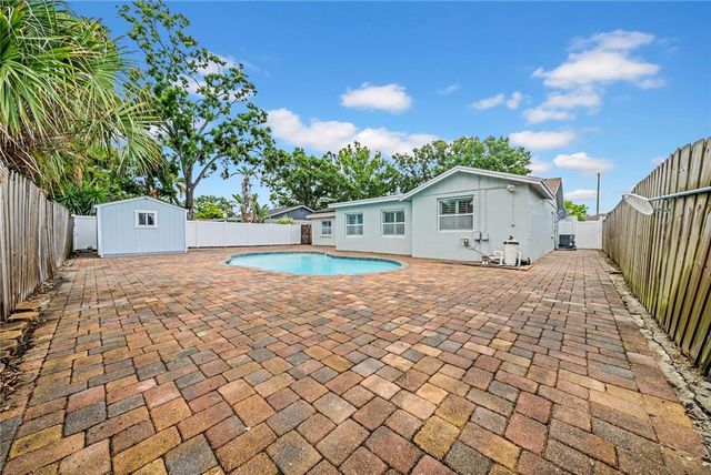 12402 84TH WAY, Largo, FL 33773