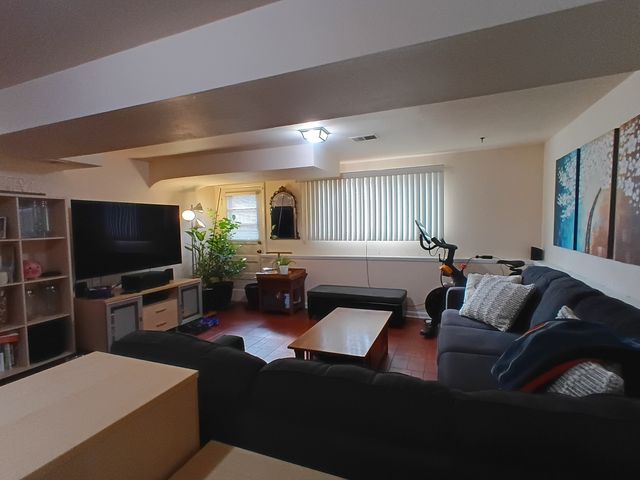 226 Fernwood Lane, Glenview, IL 60025