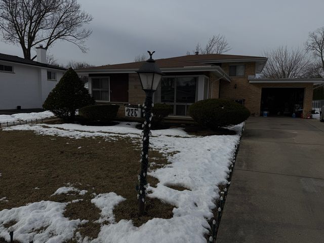 226 Fernwood Lane, Glenview, IL 60025