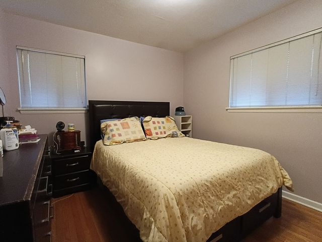 226 Fernwood Lane, Glenview, IL 60025