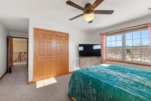 W172N7862 Shady LANE, Menomonee Falls, WI 53051