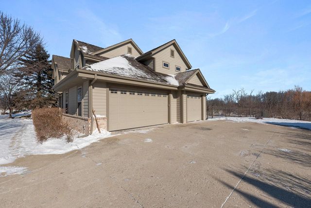 W172N7862 Shady LANE, Menomonee Falls, WI 53051