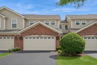 1164 Kingsmill Drive, Algonquin, IL 60102