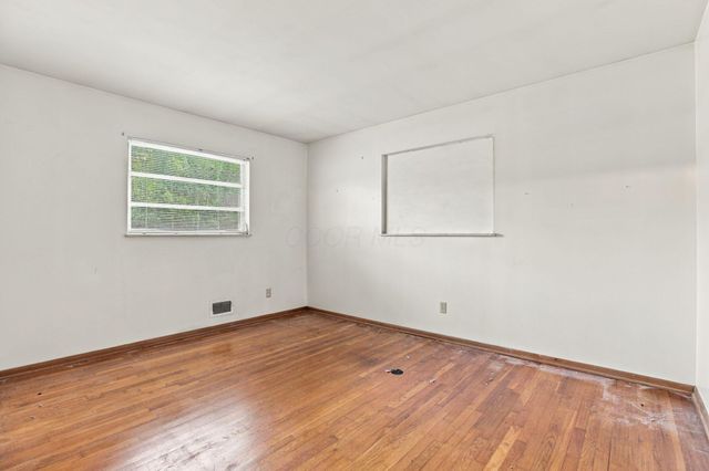 1093 Garden Road, Columbus, OH 43224