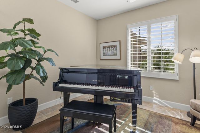 17520 W KARTCHNER Court, Surprise, AZ 85387