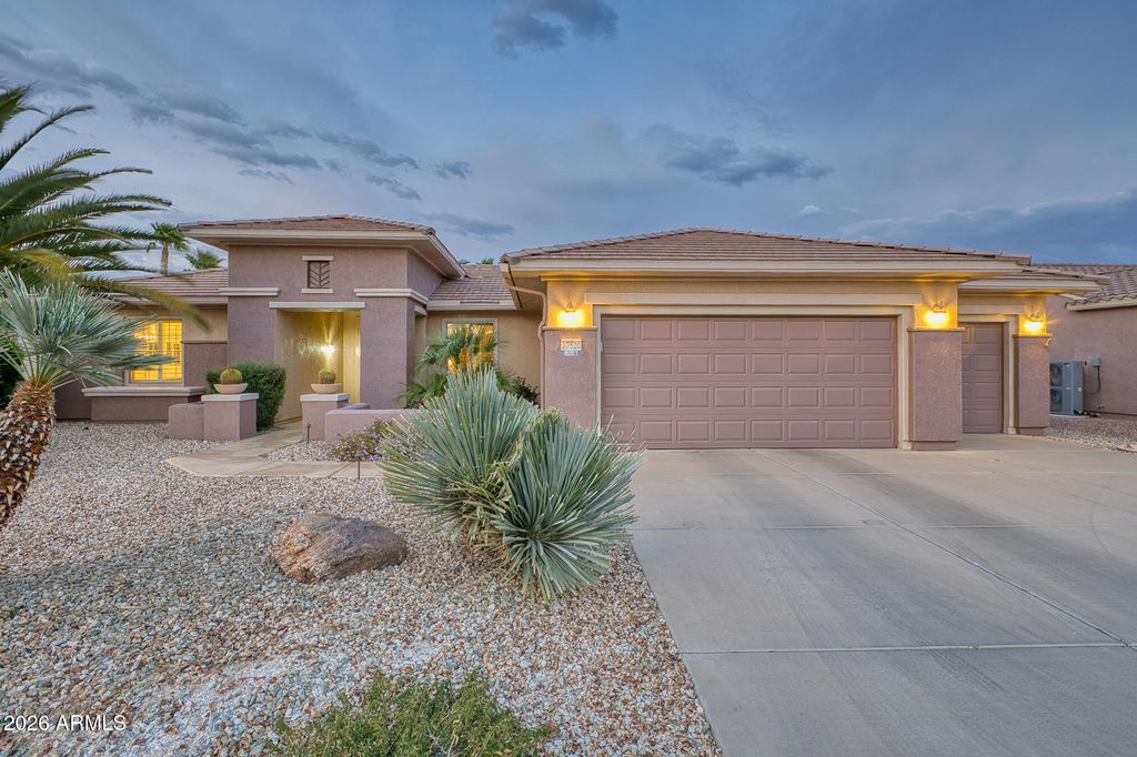 17520 W KARTCHNER Court, Surprise, AZ 85387