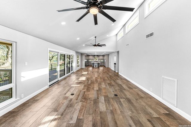 29274 Seabiscuit Dr, Fair Oaks Ranch, TX 78015