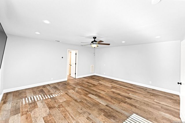 29274 Seabiscuit Dr, Fair Oaks Ranch, TX 78015