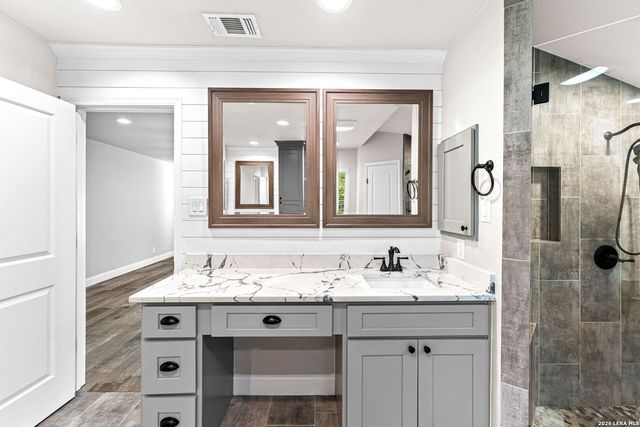 29274 Seabiscuit Dr, Fair Oaks Ranch, TX 78015