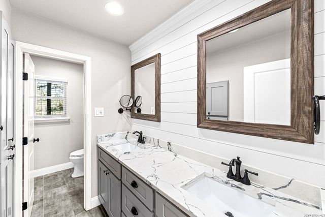 29274 Seabiscuit Dr, Fair Oaks Ranch, TX 78015