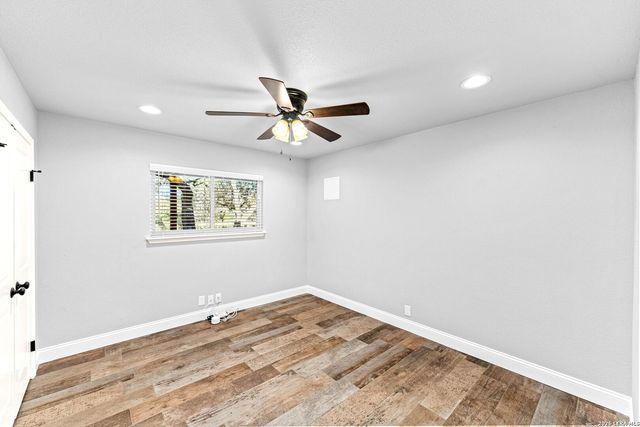 29274 Seabiscuit Dr, Fair Oaks Ranch, TX 78015