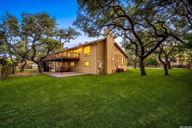 29274 Seabiscuit Dr, Fair Oaks Ranch, TX 78015