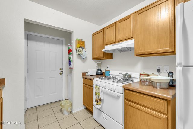 708 Weiermann, Horizon City, TX 79928