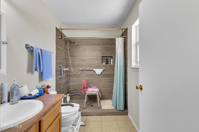 708 Weiermann, Horizon City, TX 79928