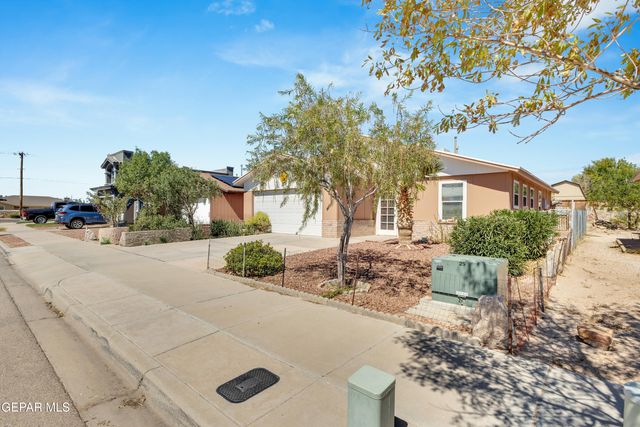 708 Weiermann, Horizon City, TX 79928