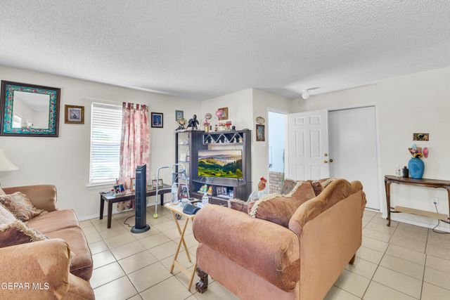 708 Weiermann, Horizon City, TX 79928