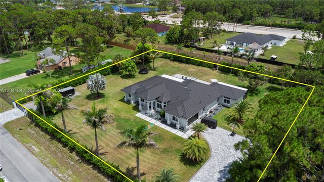 15436 N 92nd Ct N, Palm Beach, FL 33412